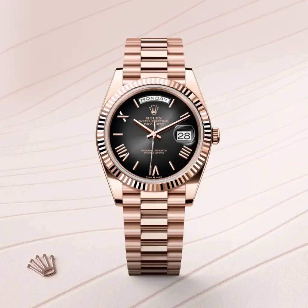 Rolex Day-Date in 18 Karat Everose-Gold, M228235-0055-3 – Uhren Schmiemann