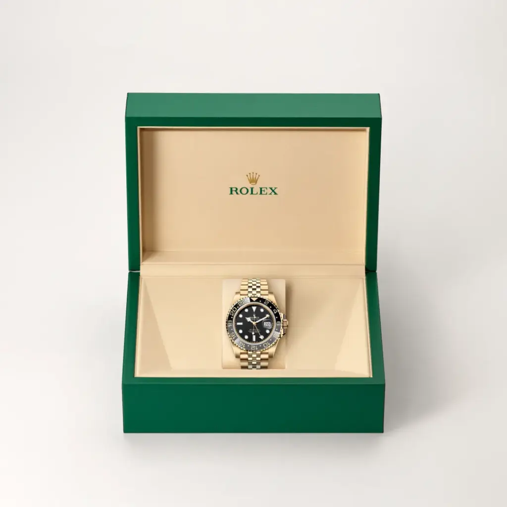 Rolex GMT-Master II in 18 Karat Gelbgold, M126718GRNR-0001-5 – Uhren Schmiemann