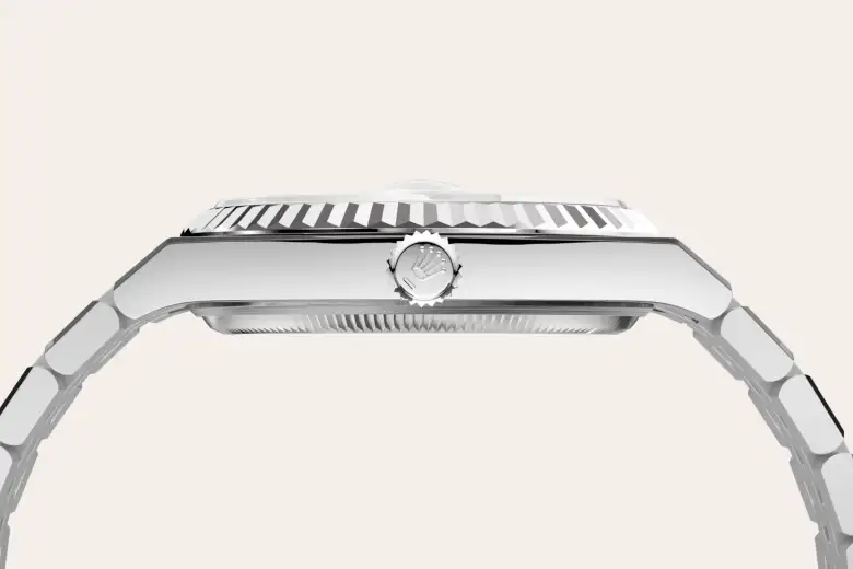 Rolex Land-Dweller in Rolesor weiß (Kombination aus Edelstahl Oystersteel und Weißgold), M127234-0001-14 – Uhren Schmiemann