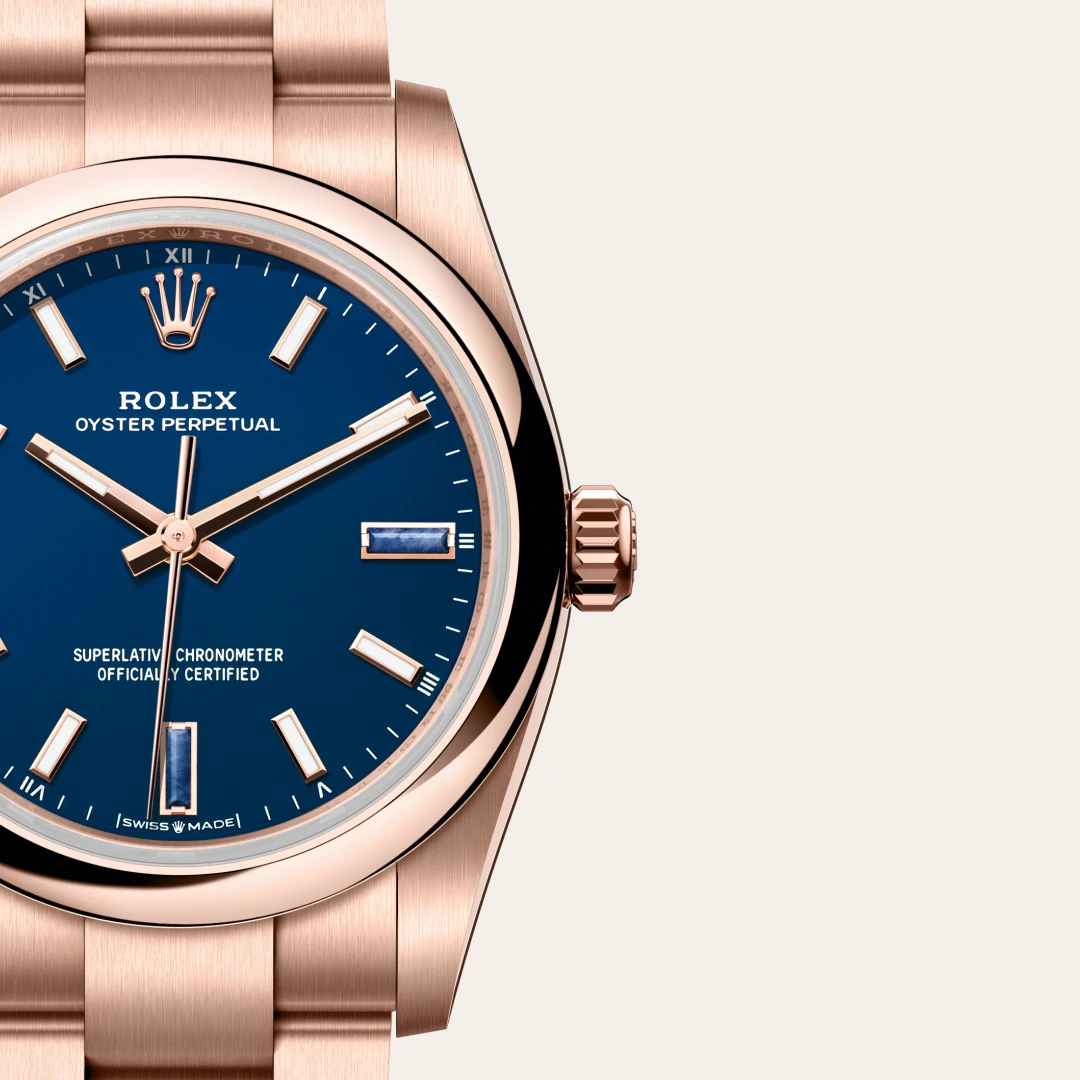 Rolex Oyster Perpetual in 18 Karat Everose-Gold, M124205-0002-7 – Uhren Schmiemann