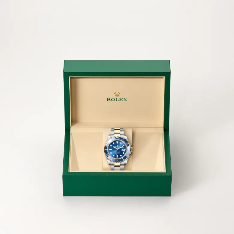 Rolex Submariner in Rolesor gelb (Kombination aus Edelstahl Oystersteel und Gelbgold), M126613LB-0002-6 – Uhren Schmiemann
